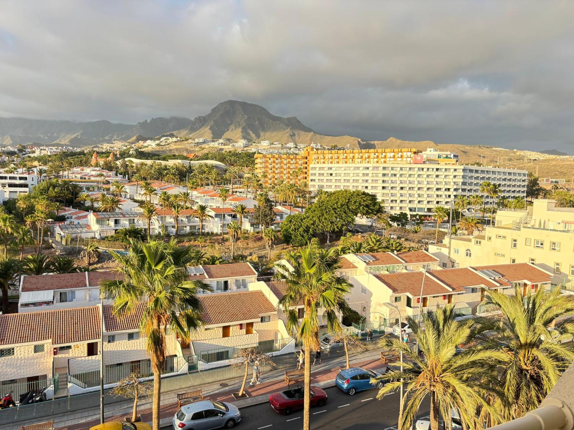 Comfortable Apartment In The Heart Of Las Americas Playa de las Américas Exterior foto